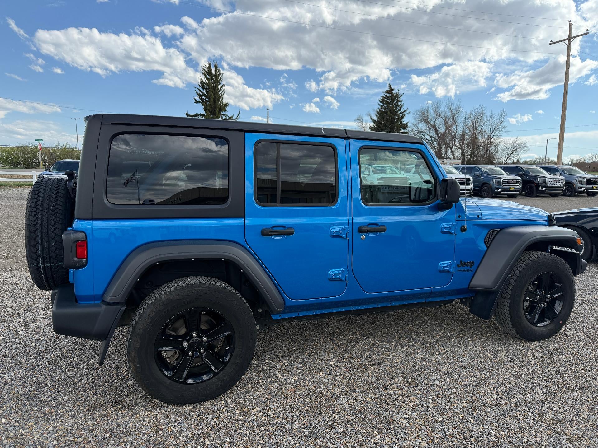 2022 Jeep Wrangler Unlimited Sport