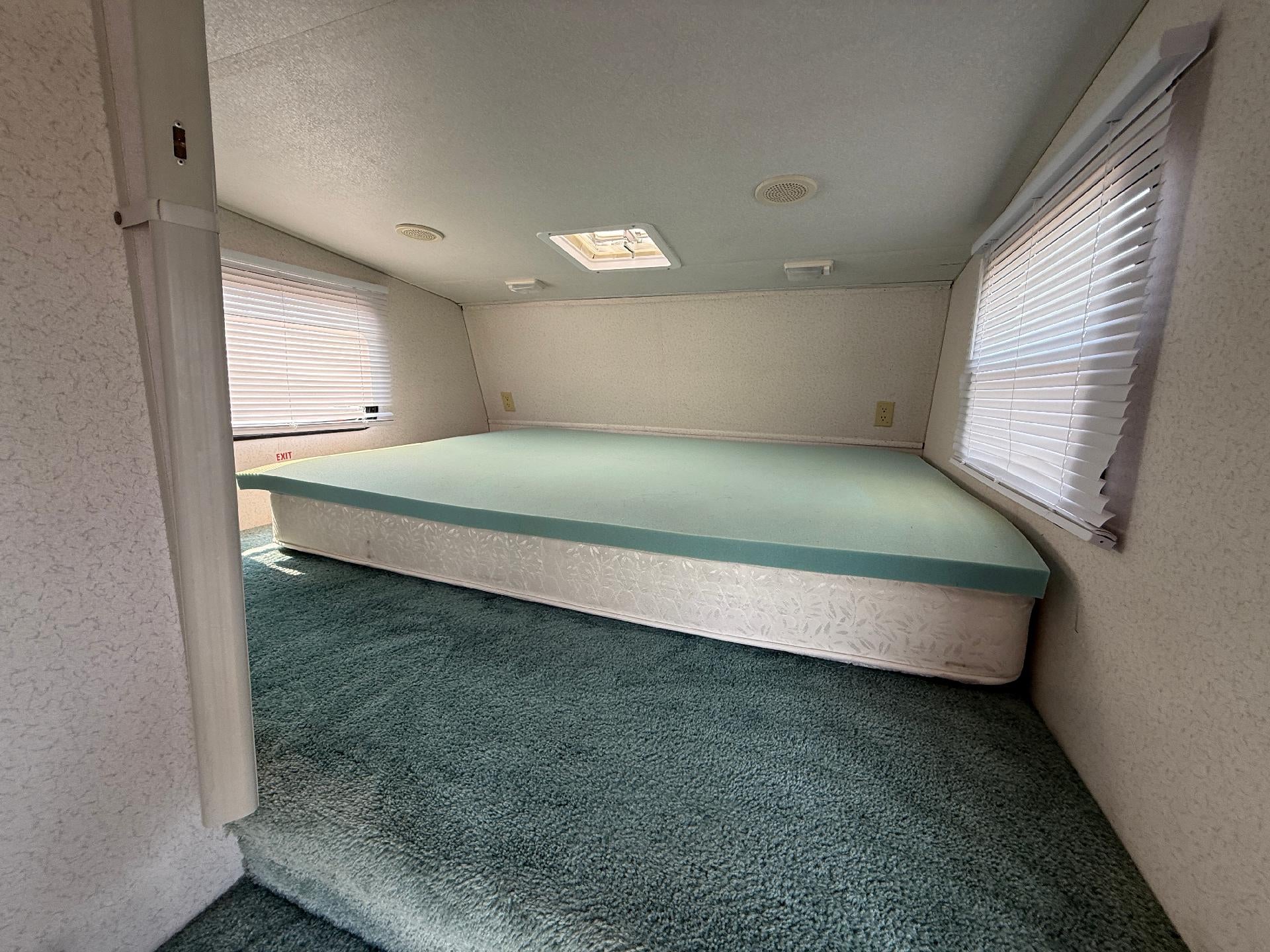 1994 FLEETWOOD TERRY Base