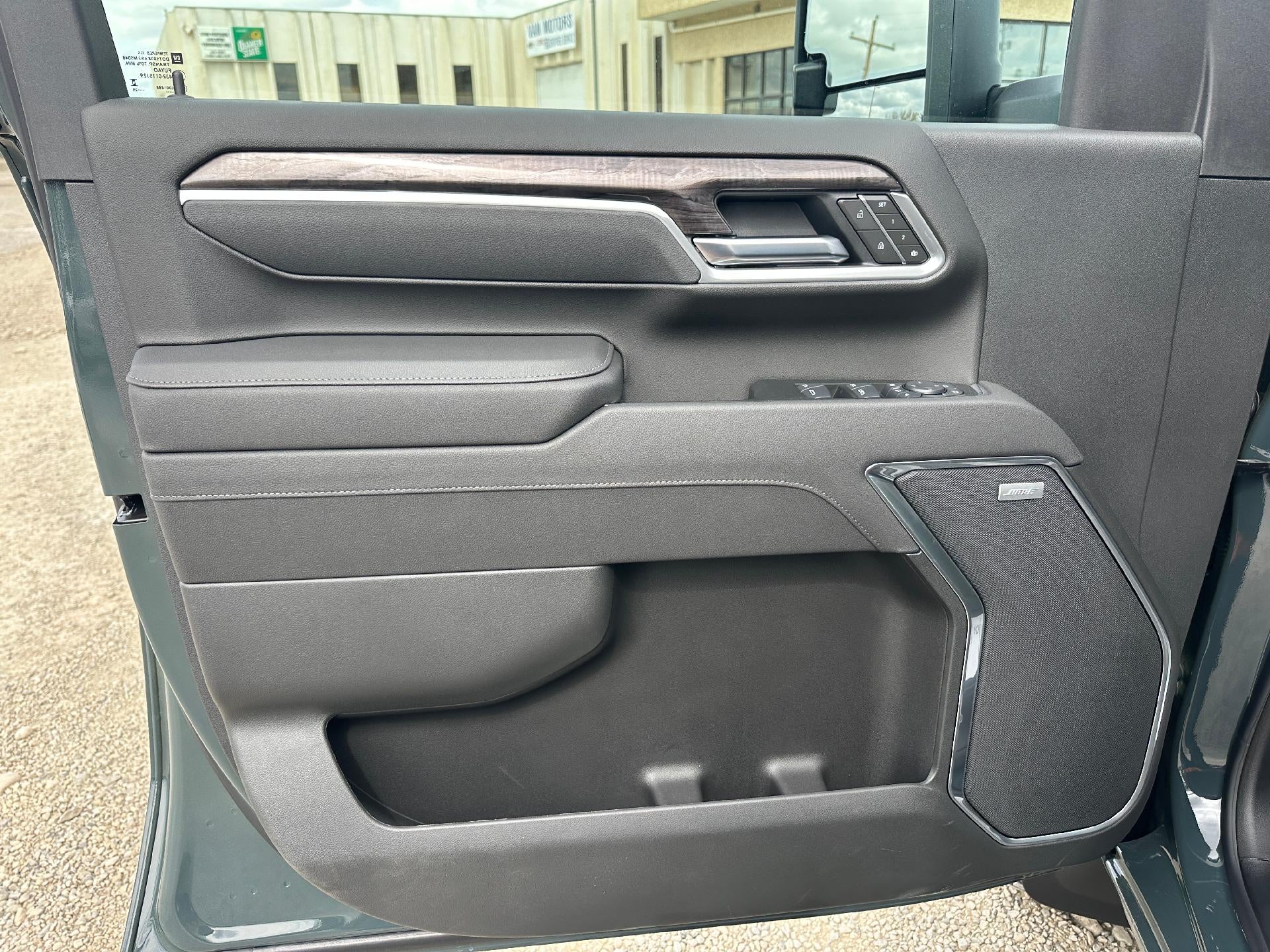 2025 Chevrolet Silverado 3500 HD LTZ