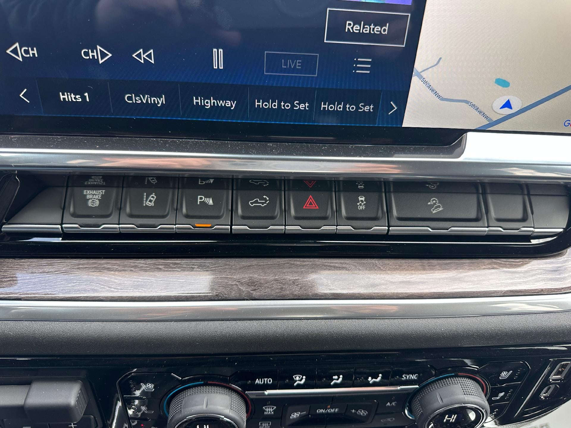 2025 Chevrolet Silverado 3500 HD LTZ