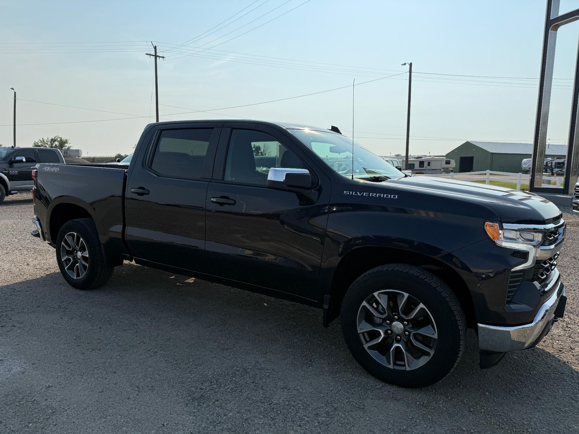 2023 Chevrolet Silverado 1500 LT (2FL)