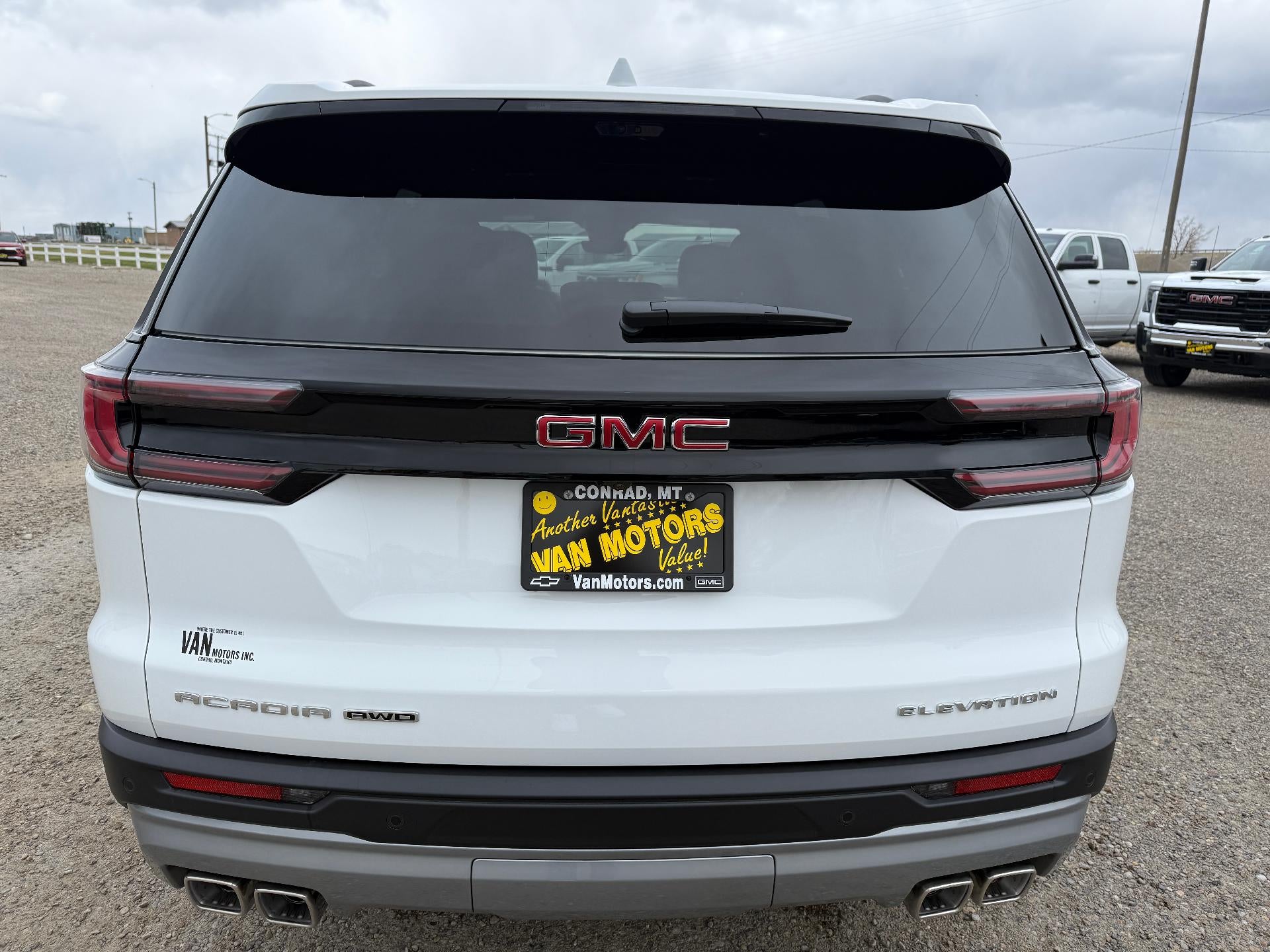 2026 GMC Acadia Elevation