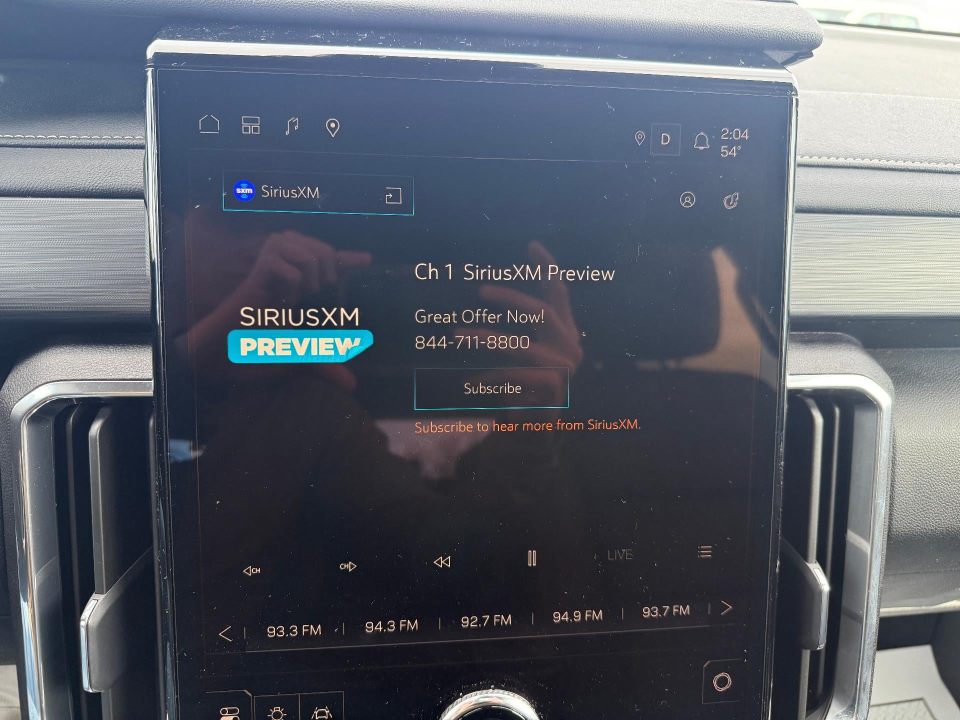 2025 GMC Acadia Elevation