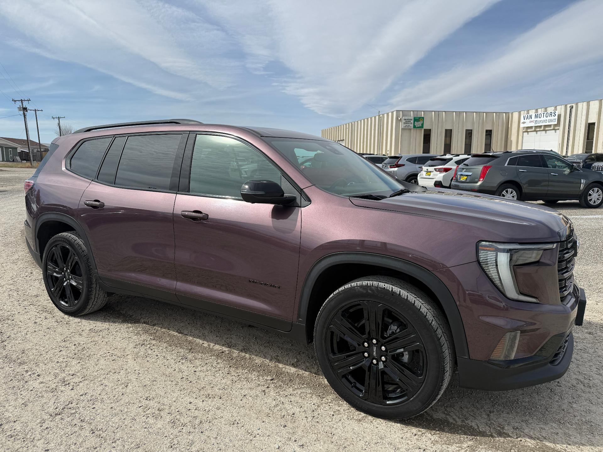 2025 GMC Acadia Elevation