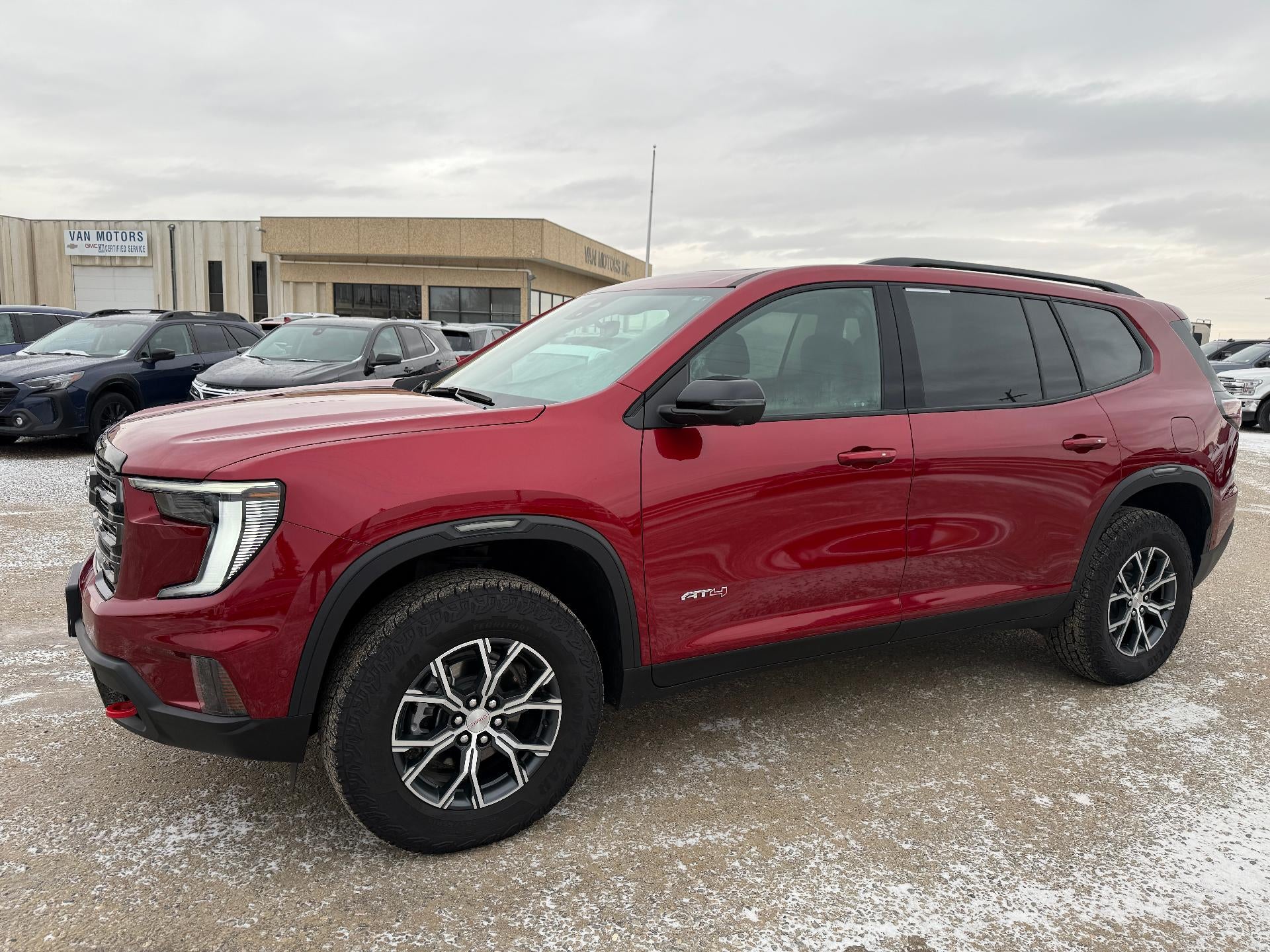 2024 GMC Acadia AT4