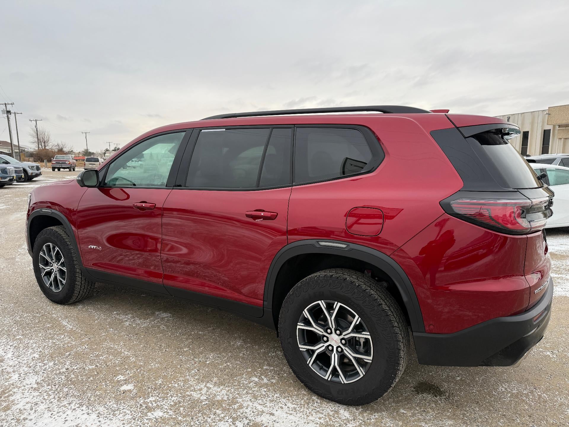 2024 GMC Acadia AT4