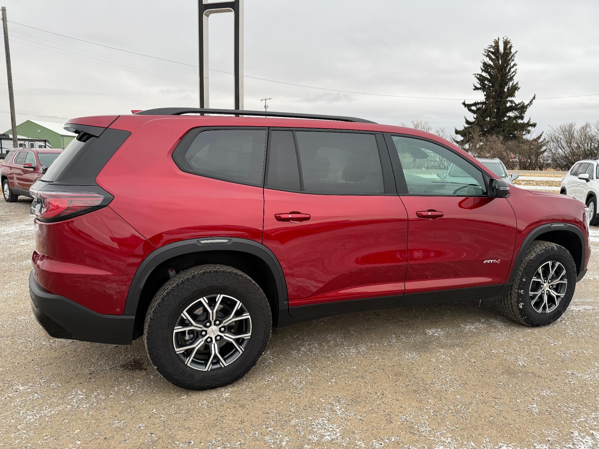 2024 GMC Acadia AT4