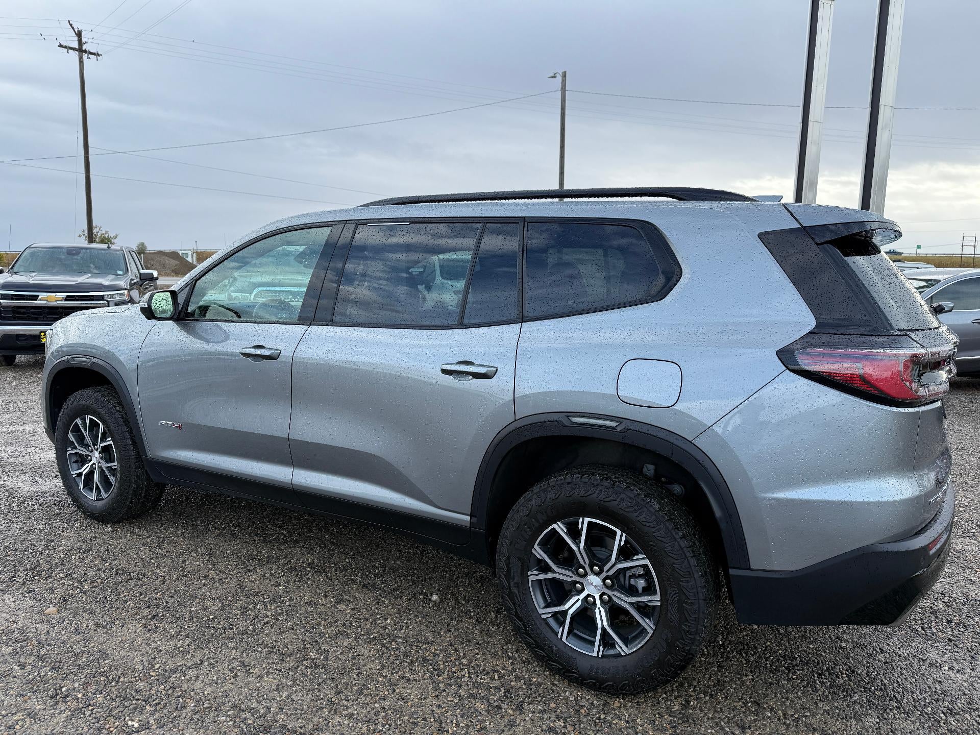 2024 GMC Acadia AT4