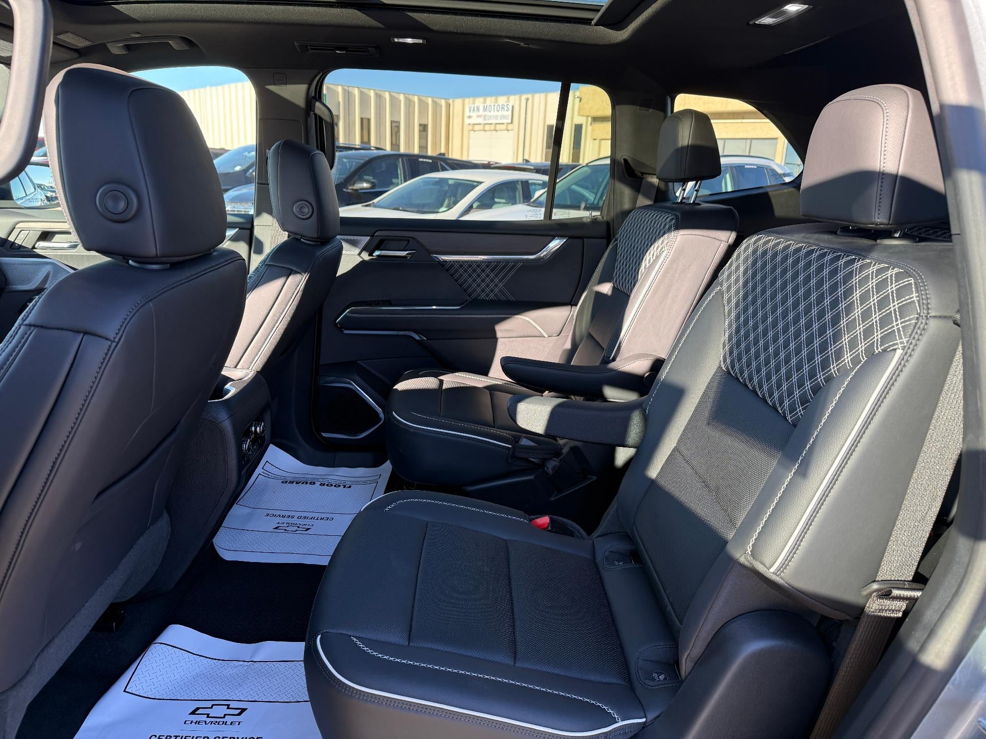 2024 GMC Acadia Denali