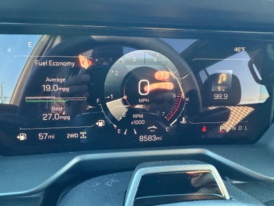 2024 GMC Acadia Denali