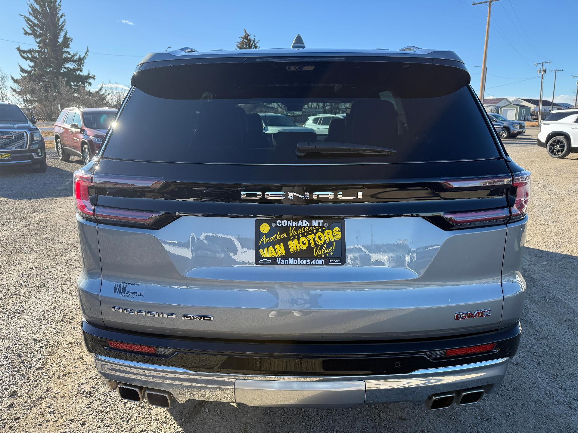 2024 GMC Acadia Denali