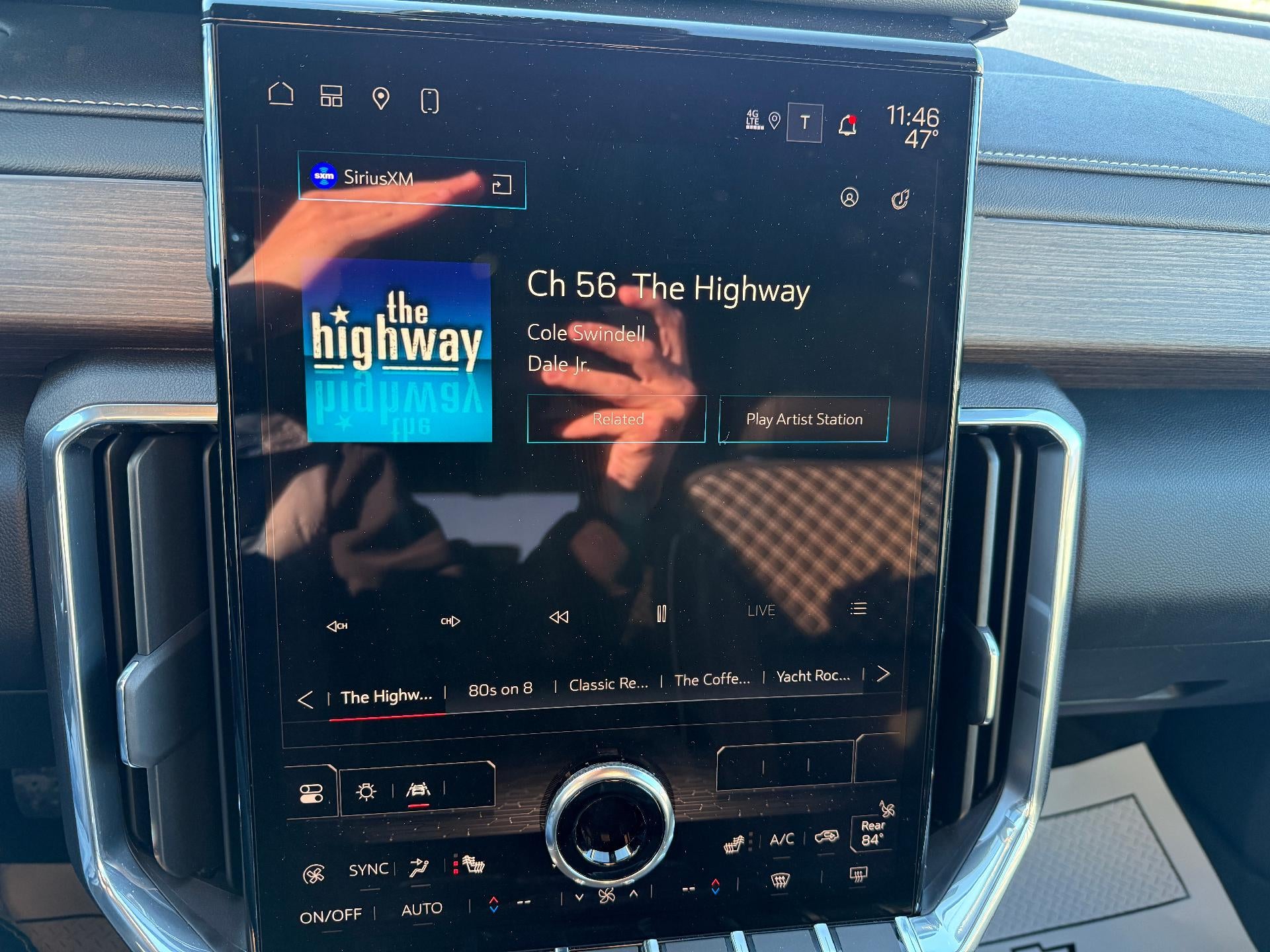 2024 GMC Acadia Denali