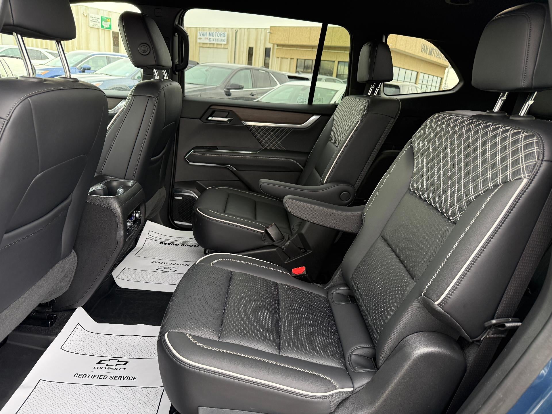 2025 GMC Acadia Denali