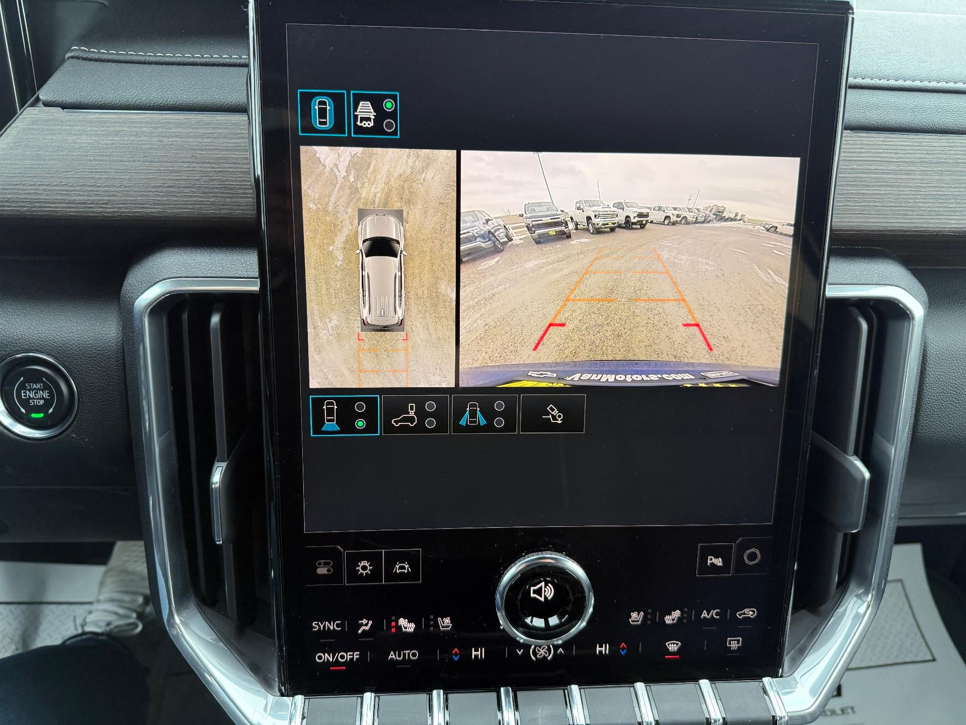 2025 GMC Acadia Denali