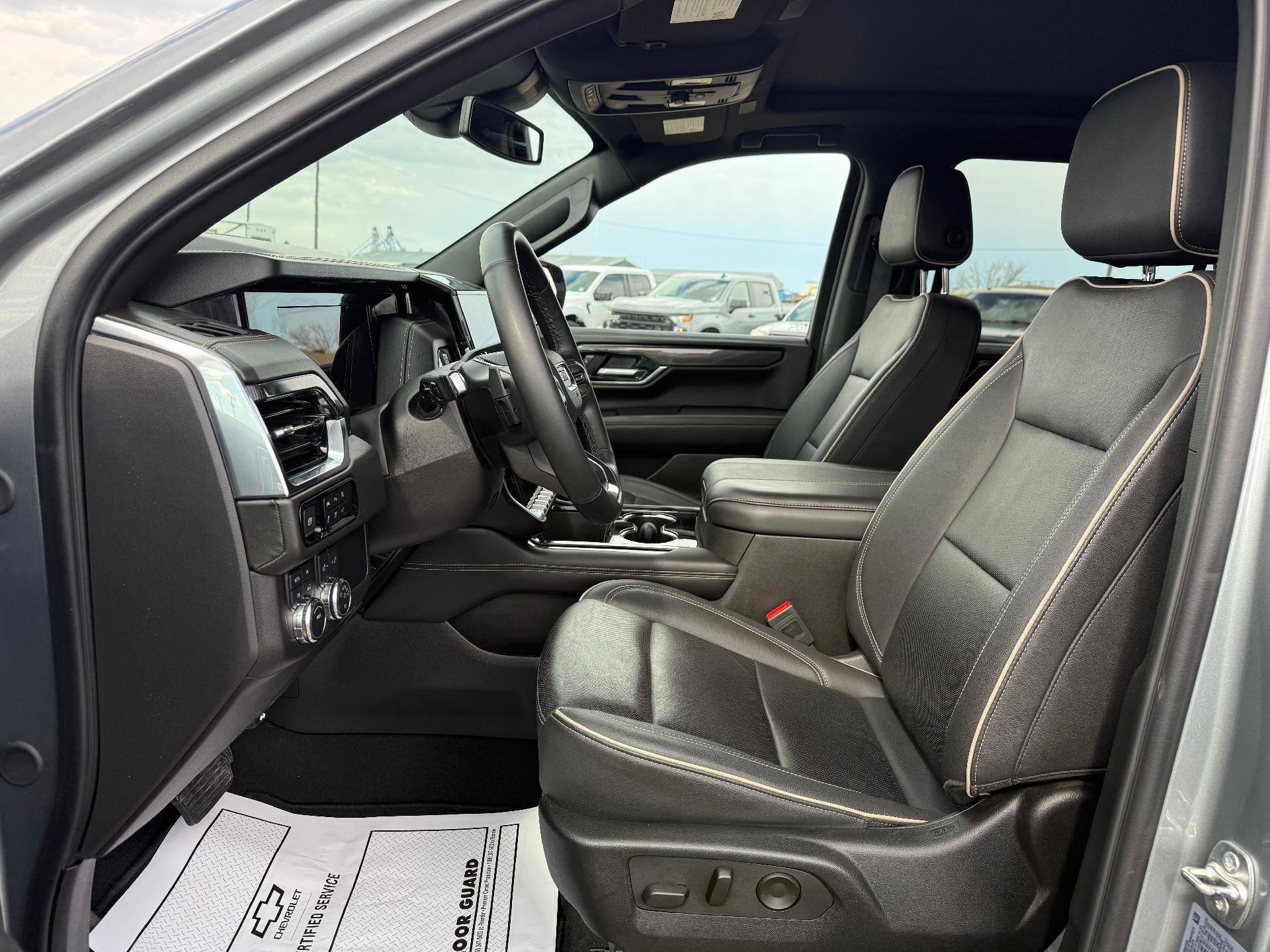 2025 GMC Yukon XL Elevation