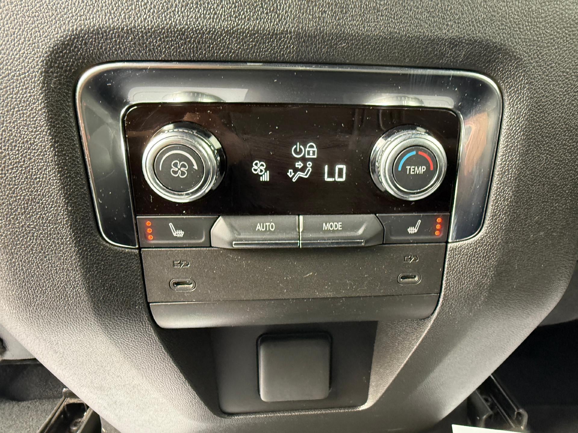 2025 GMC Yukon XL Elevation