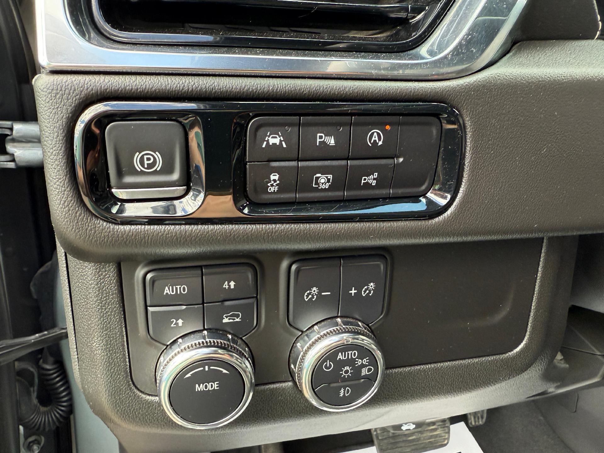 2025 GMC Yukon XL Elevation