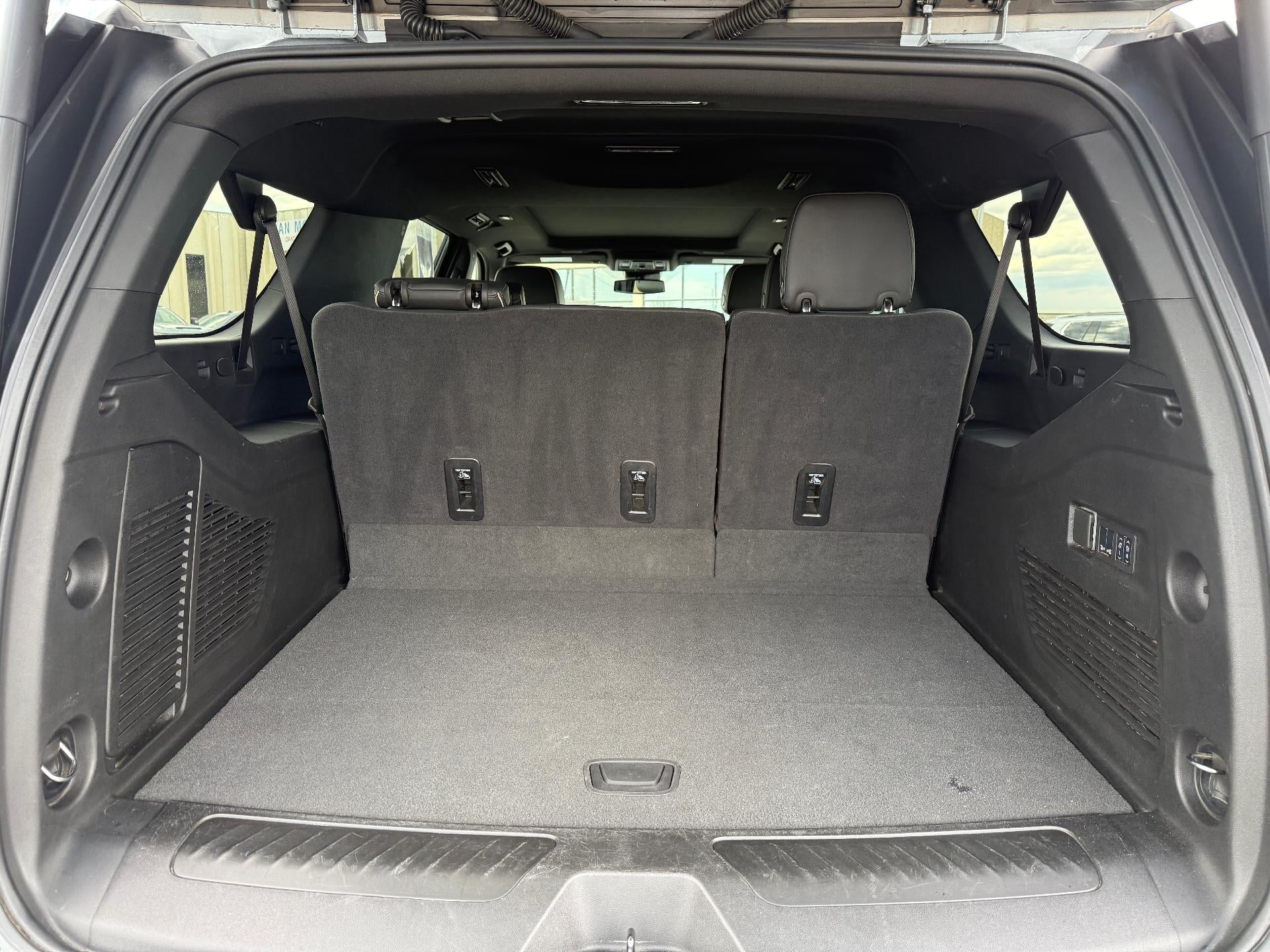 2025 GMC Yukon XL Elevation