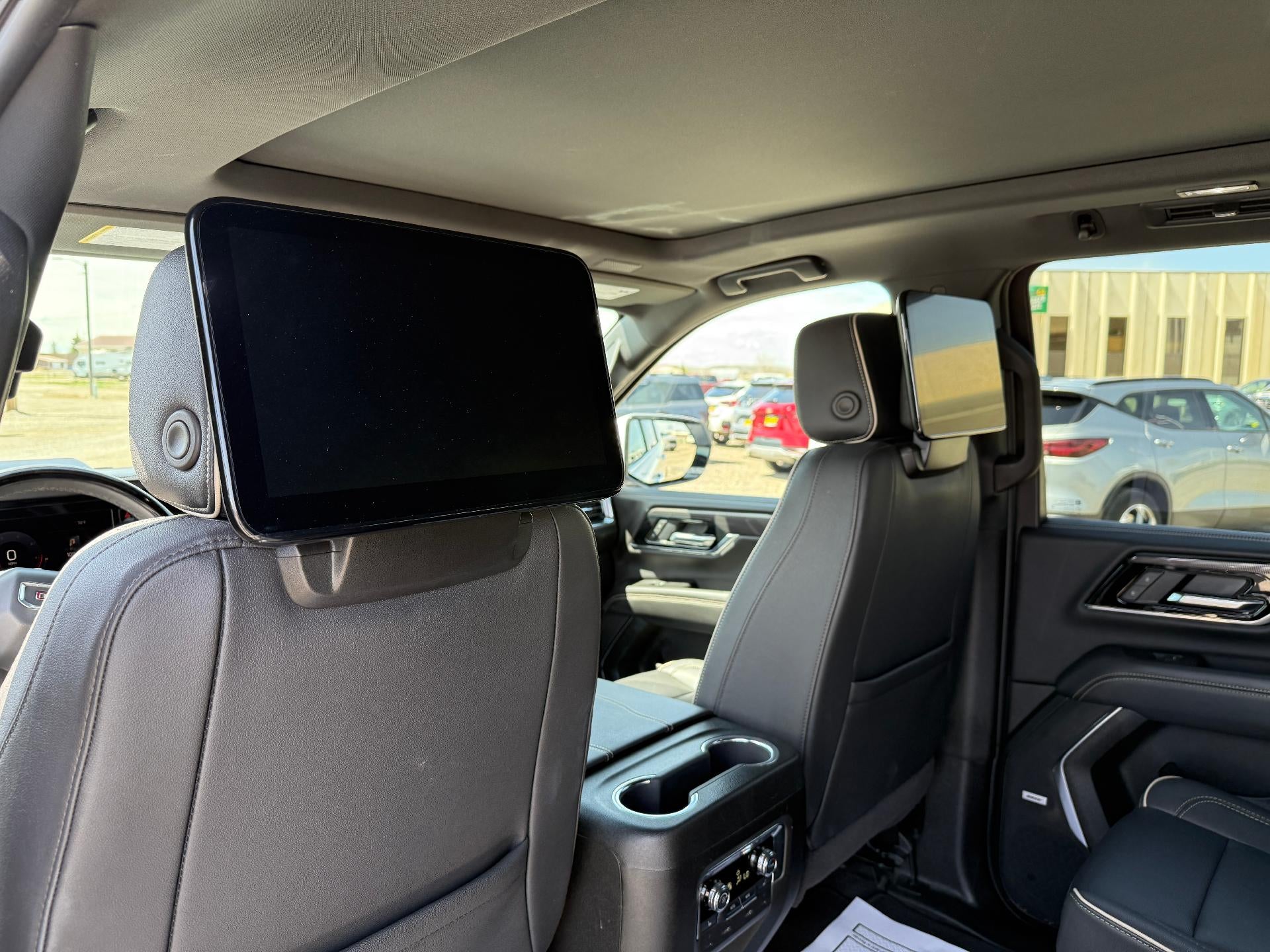 2025 GMC Yukon XL Elevation
