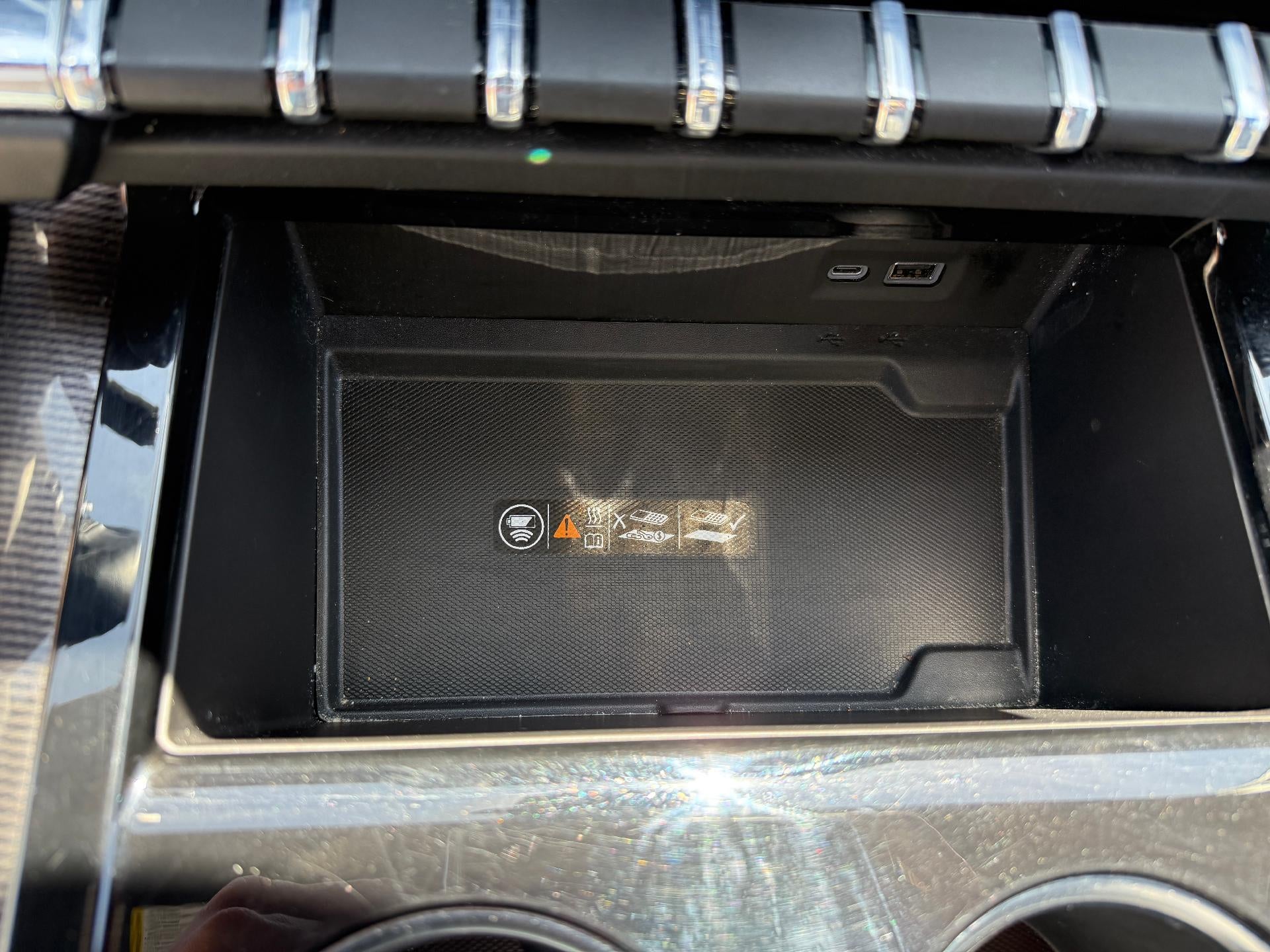 2025 GMC Yukon XL Elevation