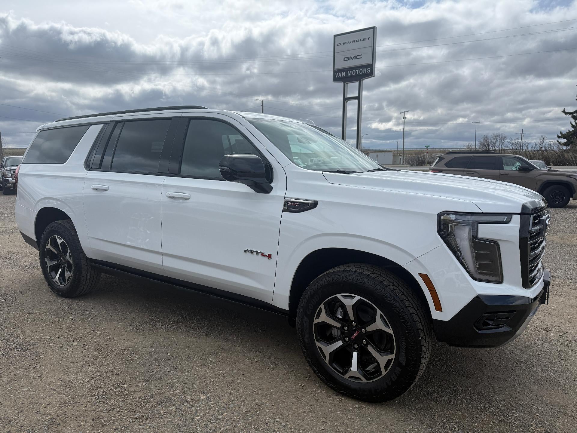 2026 GMC Yukon XL AT4