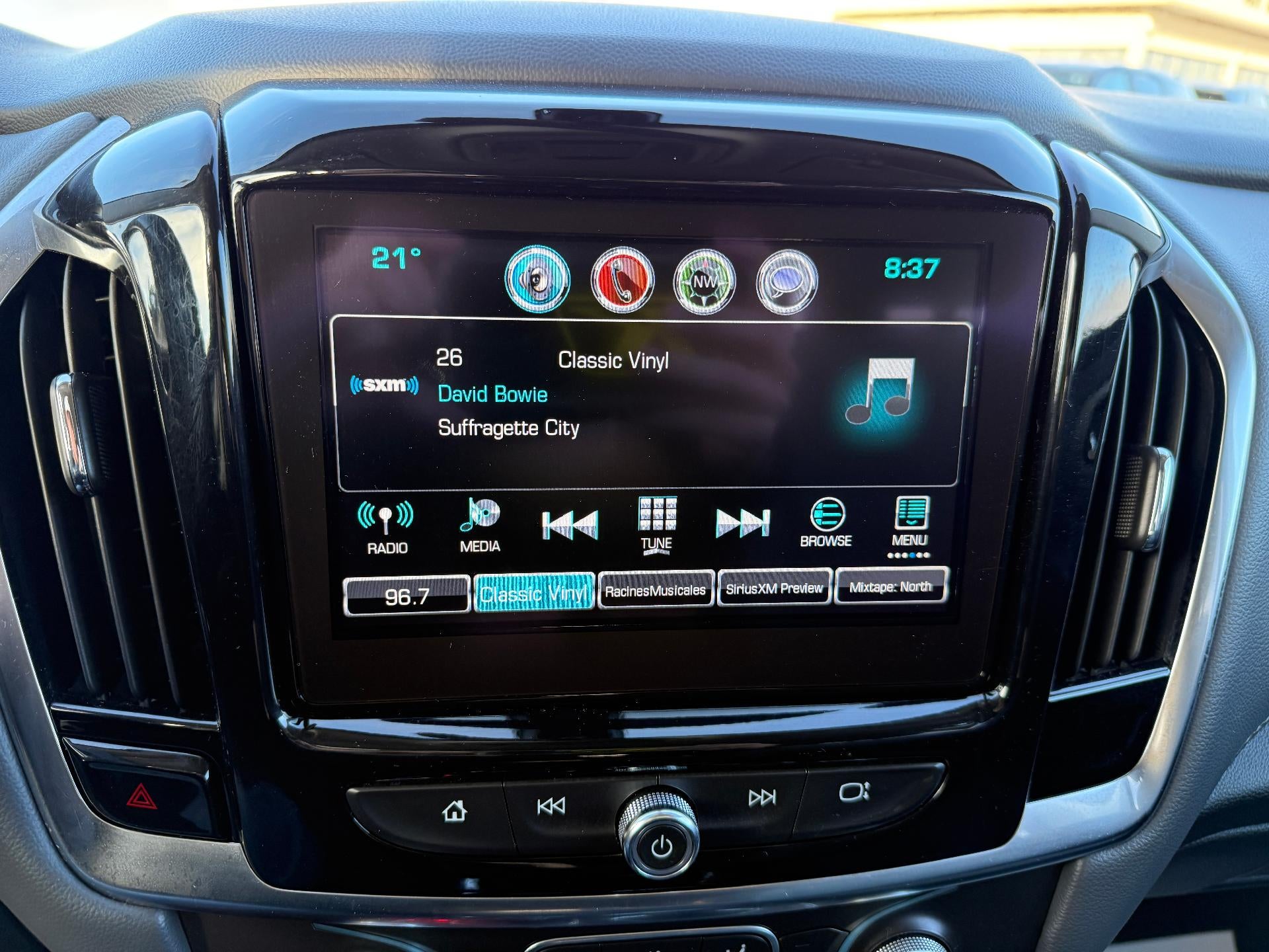 2018 Chevrolet Traverse LT Cloth