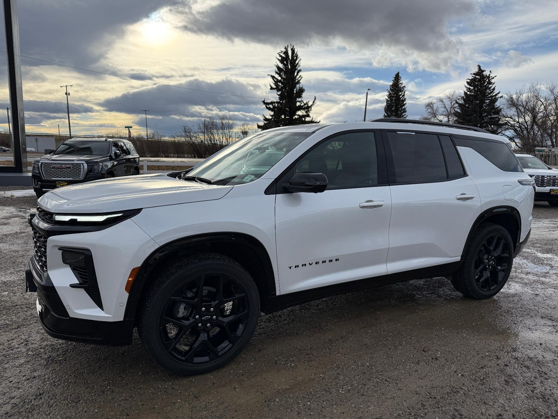 2024 Chevrolet Traverse RS