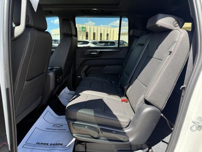 2025 Chevrolet Suburban RST