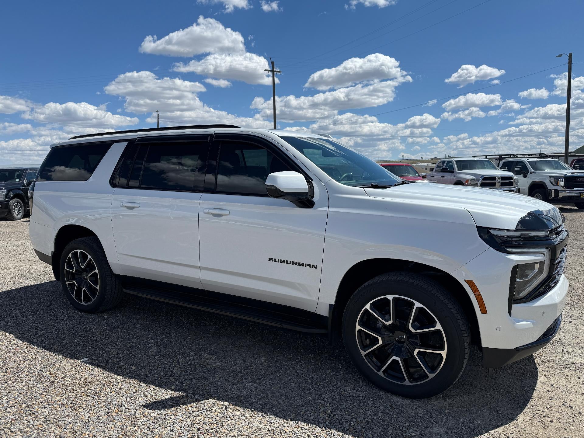 2025 Chevrolet Suburban RST
