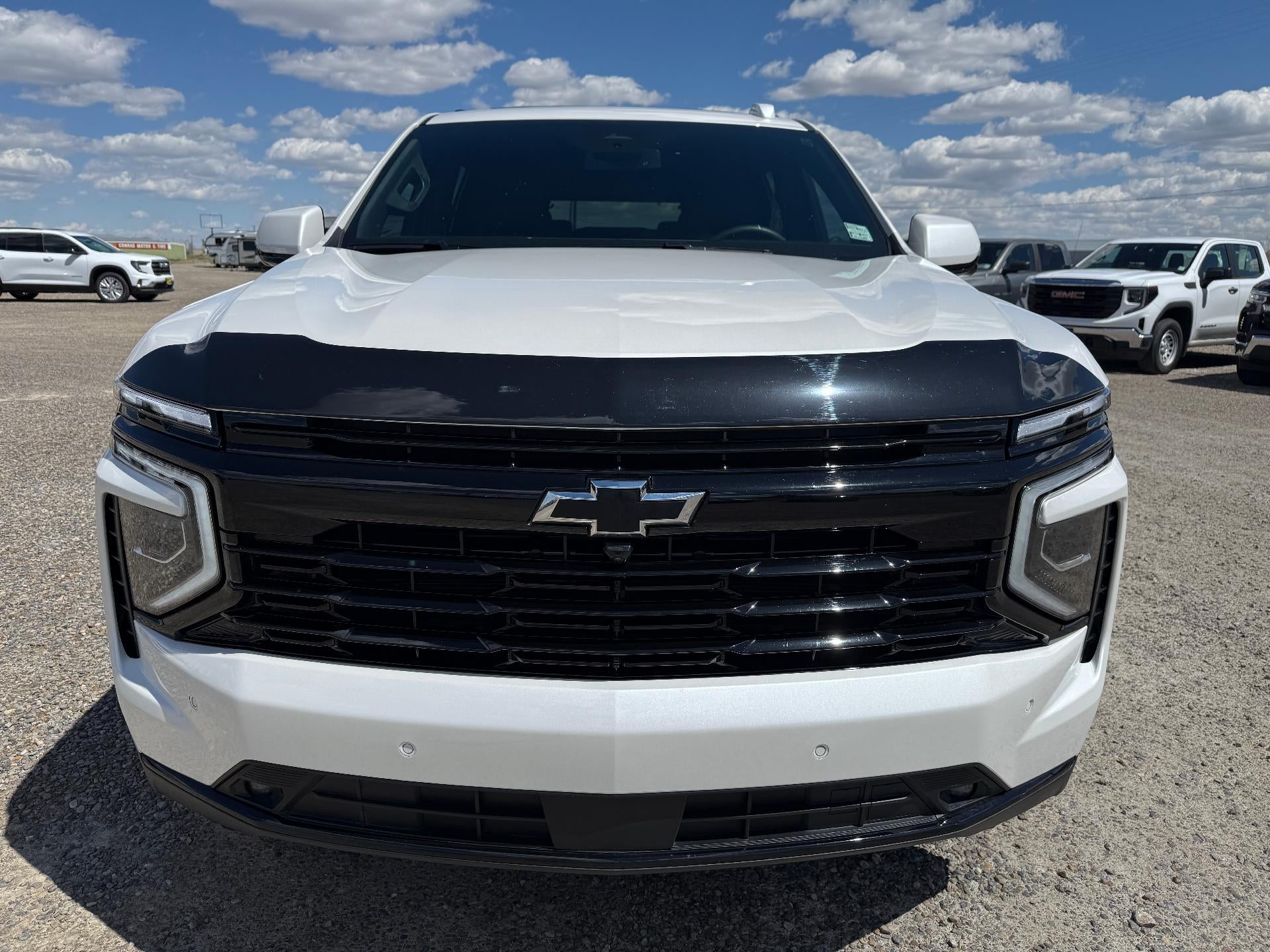2025 Chevrolet Suburban RST