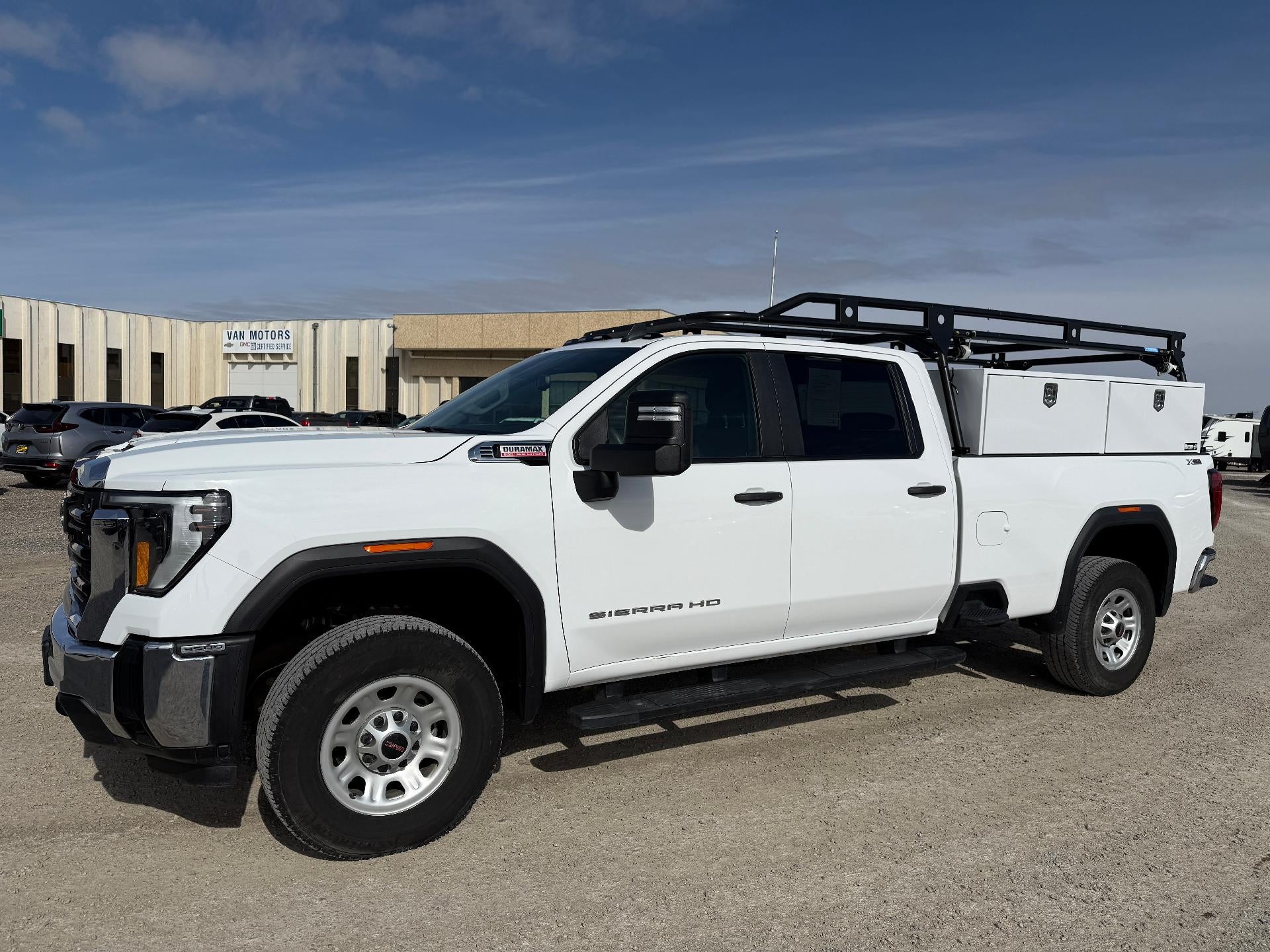 2025 GMC Sierra 3500 HD Pro