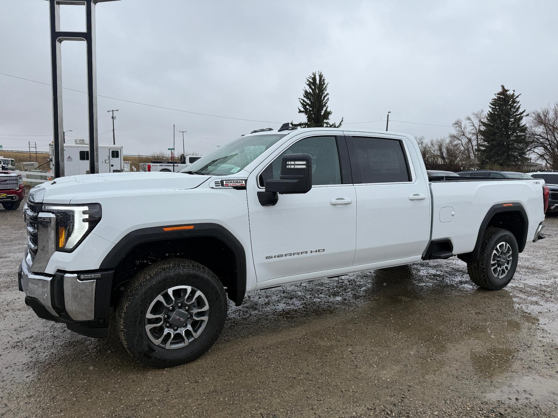 2026 GMC Sierra 3500 HD SLE
