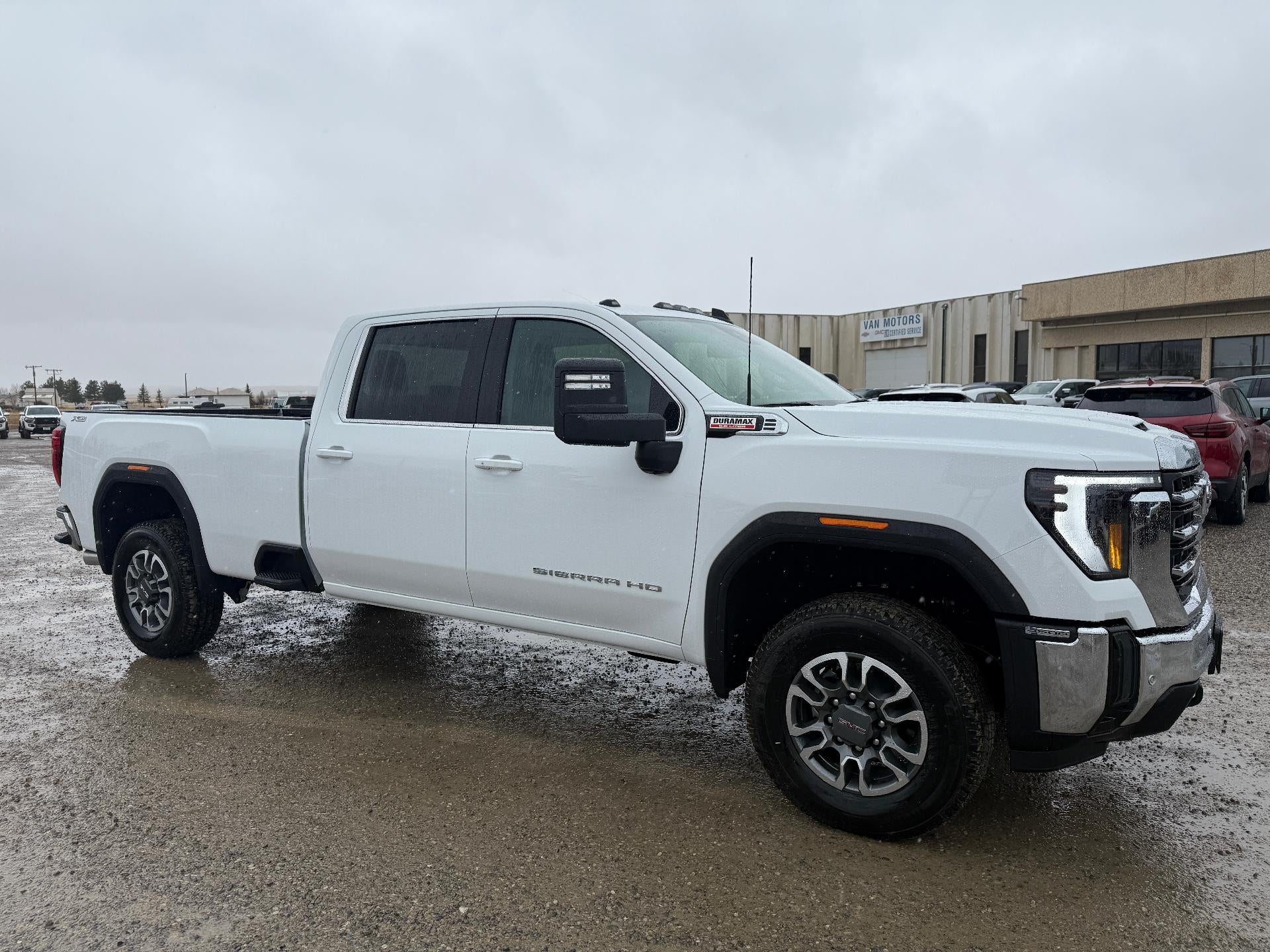 2026 GMC Sierra 3500 HD SLE