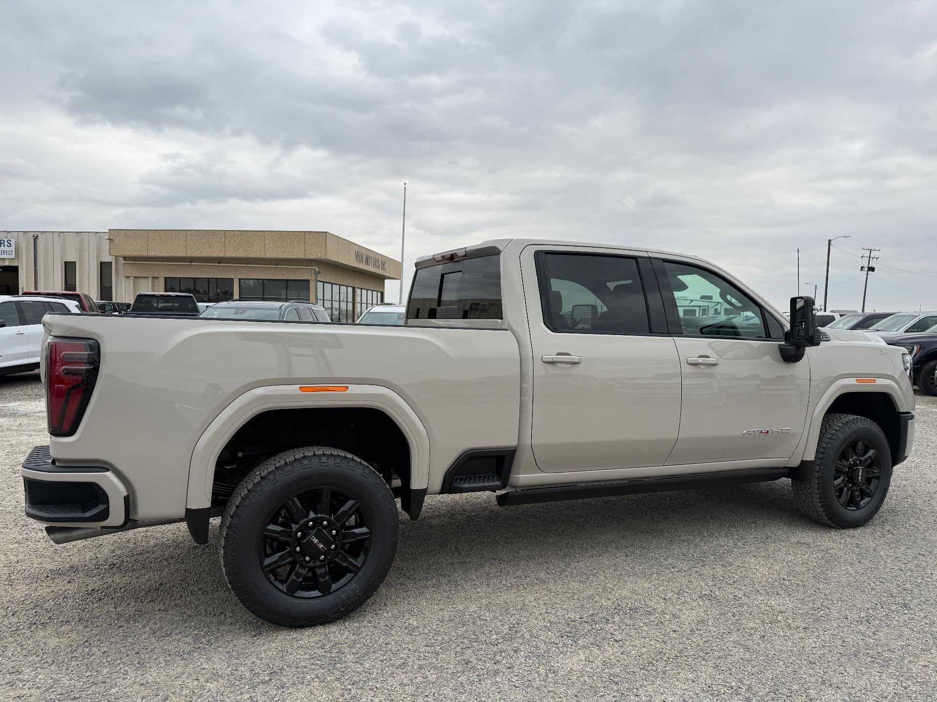 2026 GMC Sierra 3500 HD AT4