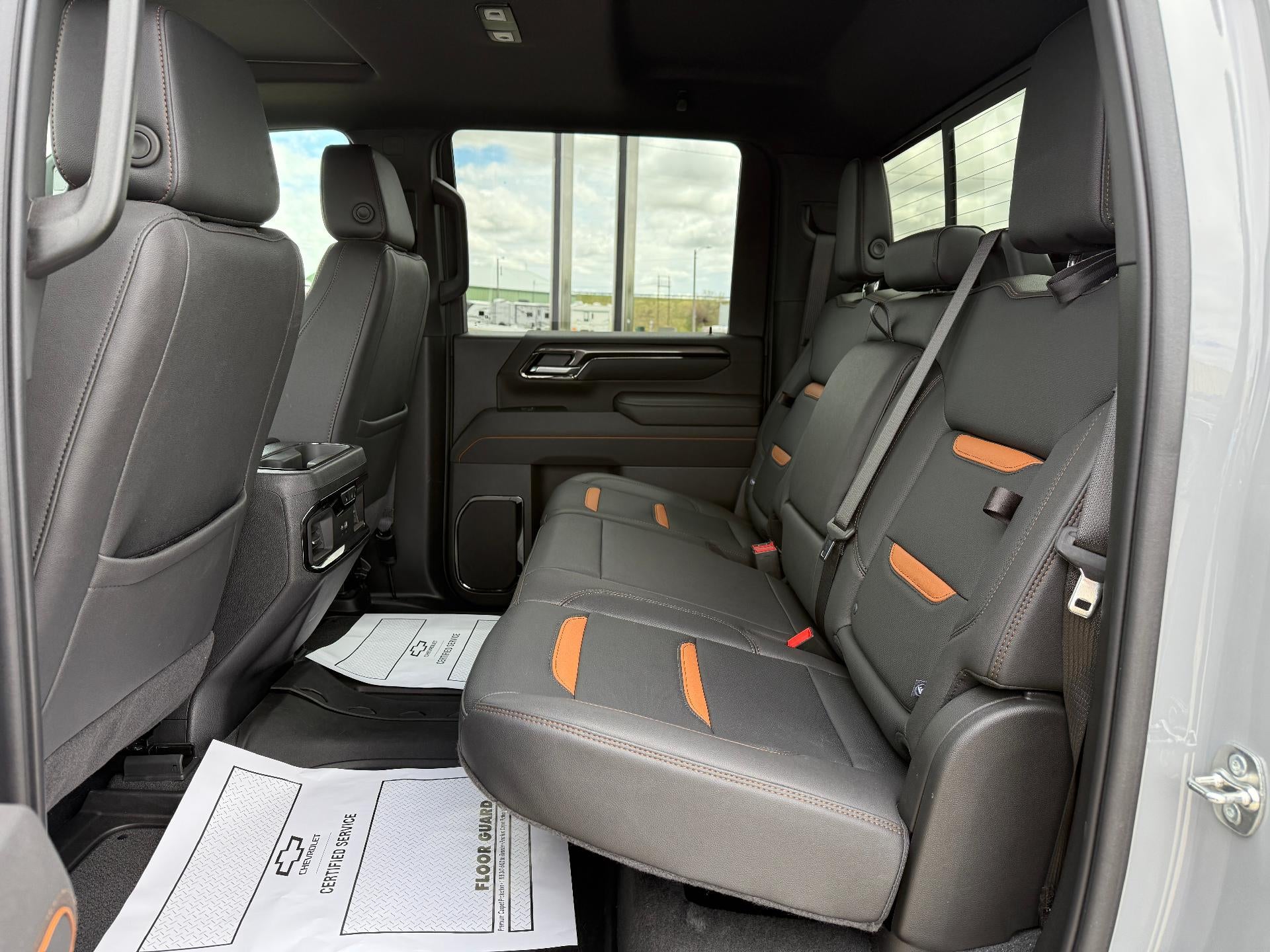 2025 GMC Sierra 3500 HD AT4