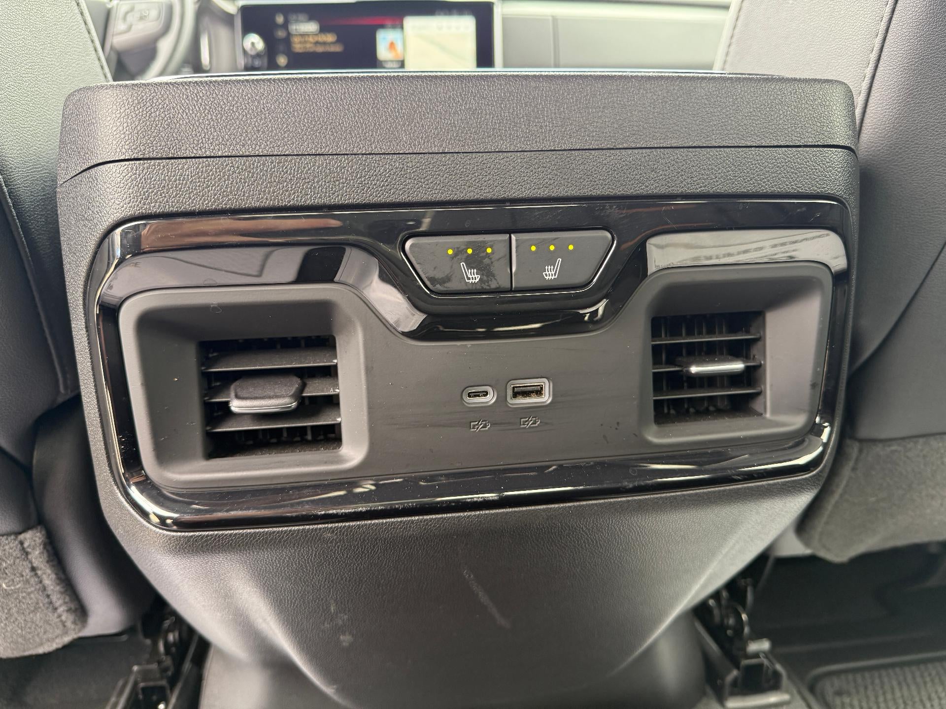 2025 GMC Sierra 3500 HD AT4