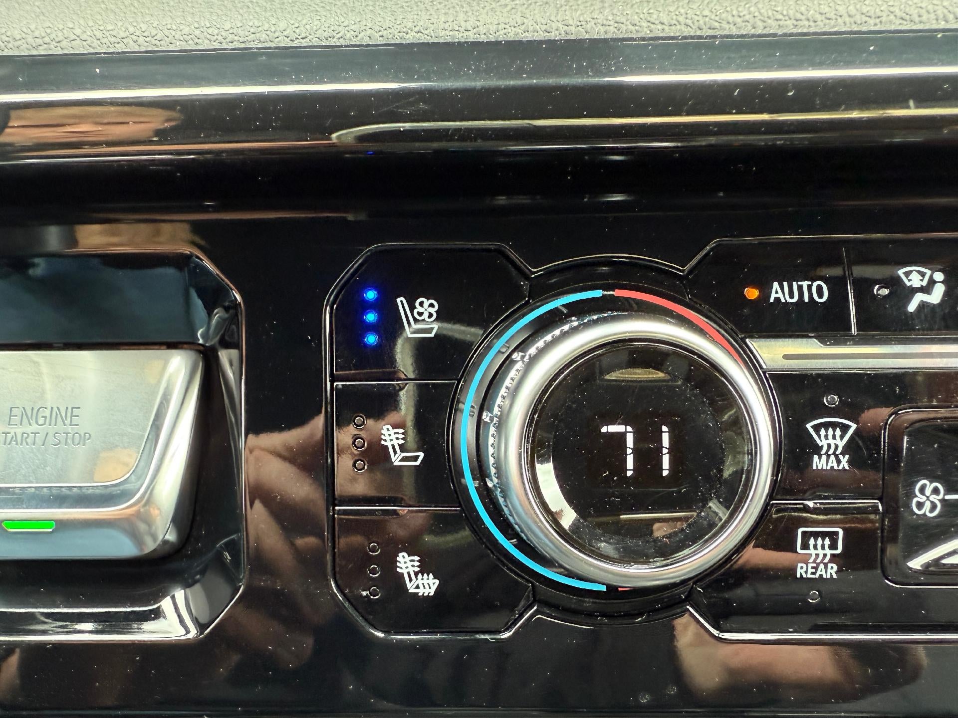 2025 GMC Sierra 3500 HD AT4