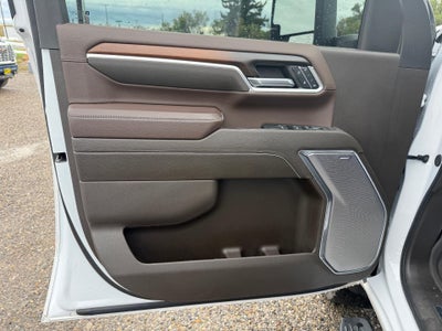 2025 GMC Sierra 3500 HD Denali
