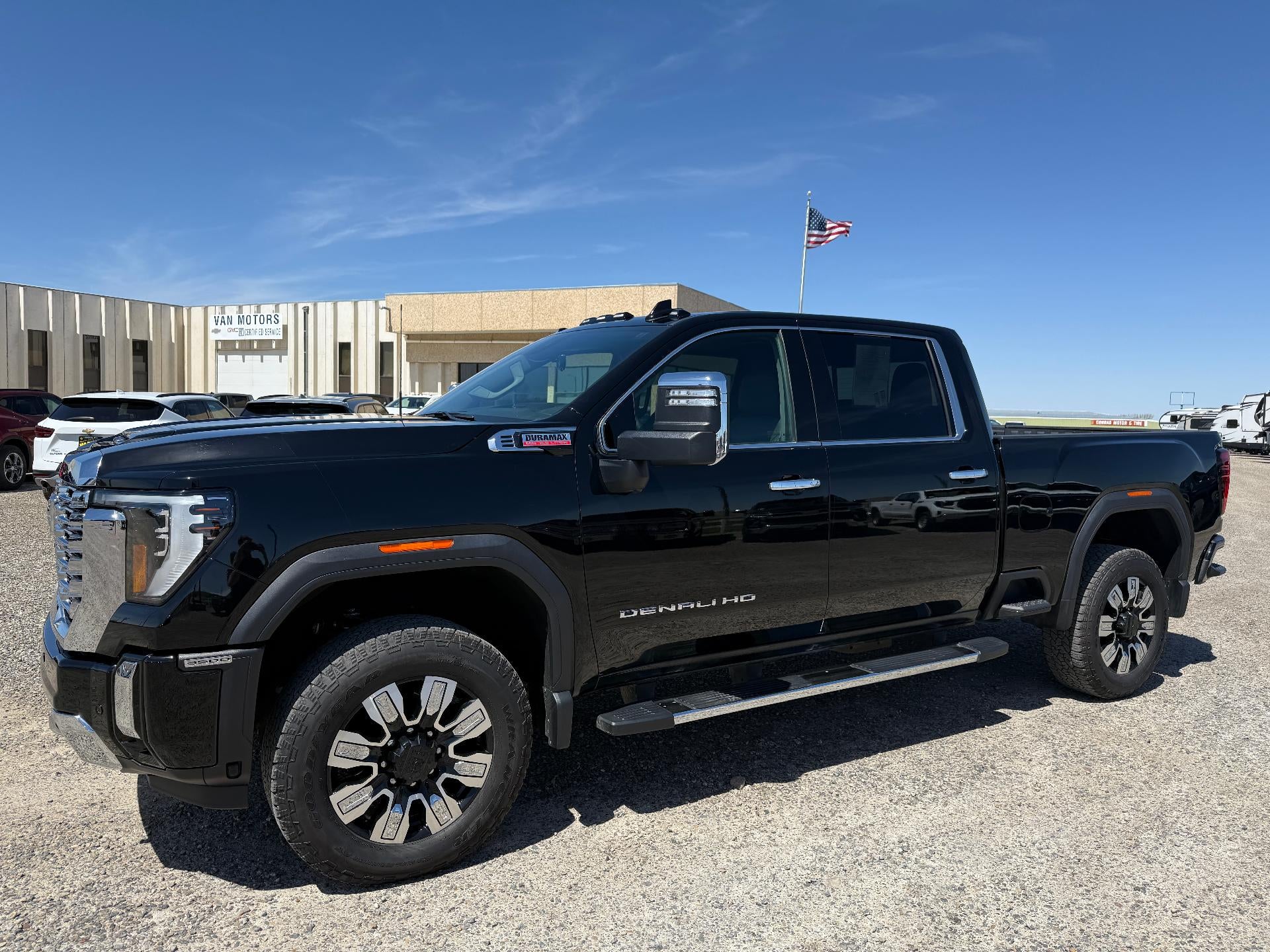 2025 GMC Sierra Denali 4WD Crew Cab Standard Box SRW's photo