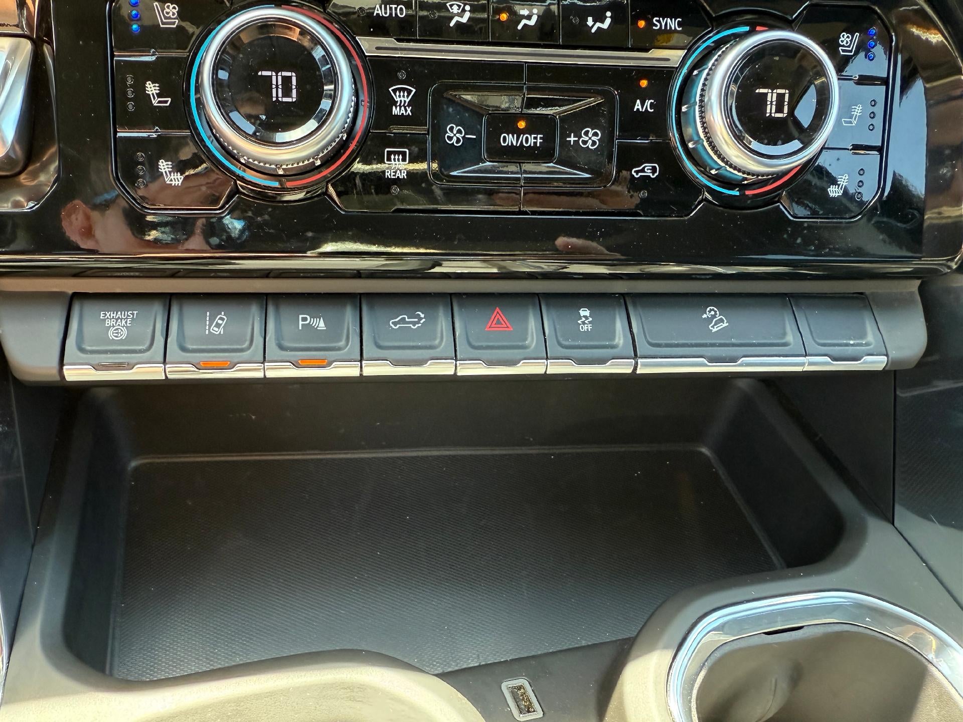 2025 GMC Sierra 3500 HD Denali