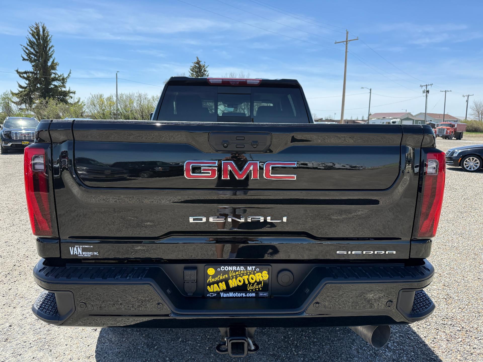 2025 GMC Sierra 3500 HD Denali