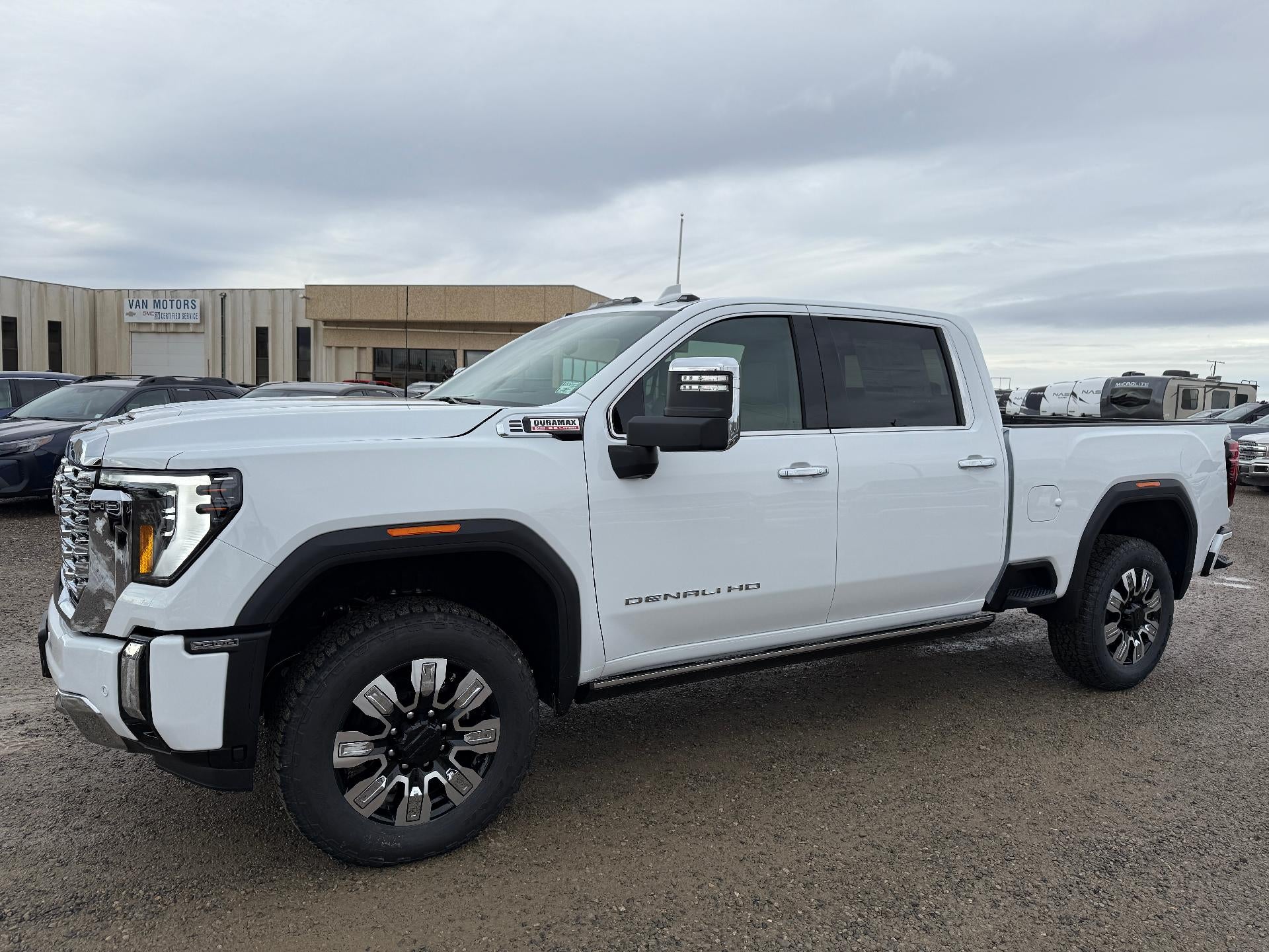 2026 GMC Sierra 3500 HD Denali