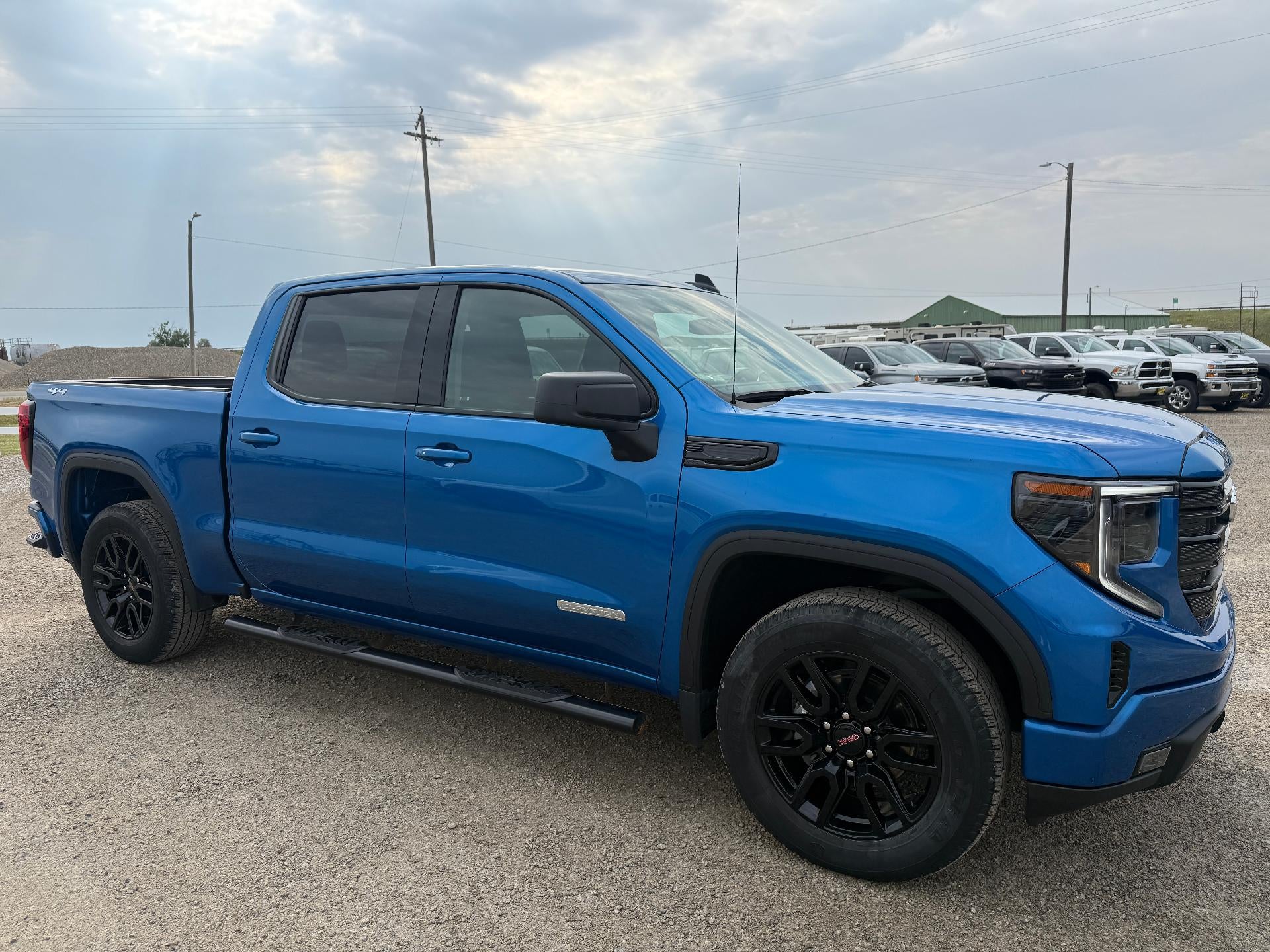 2024 GMC Sierra 1500 Elevation