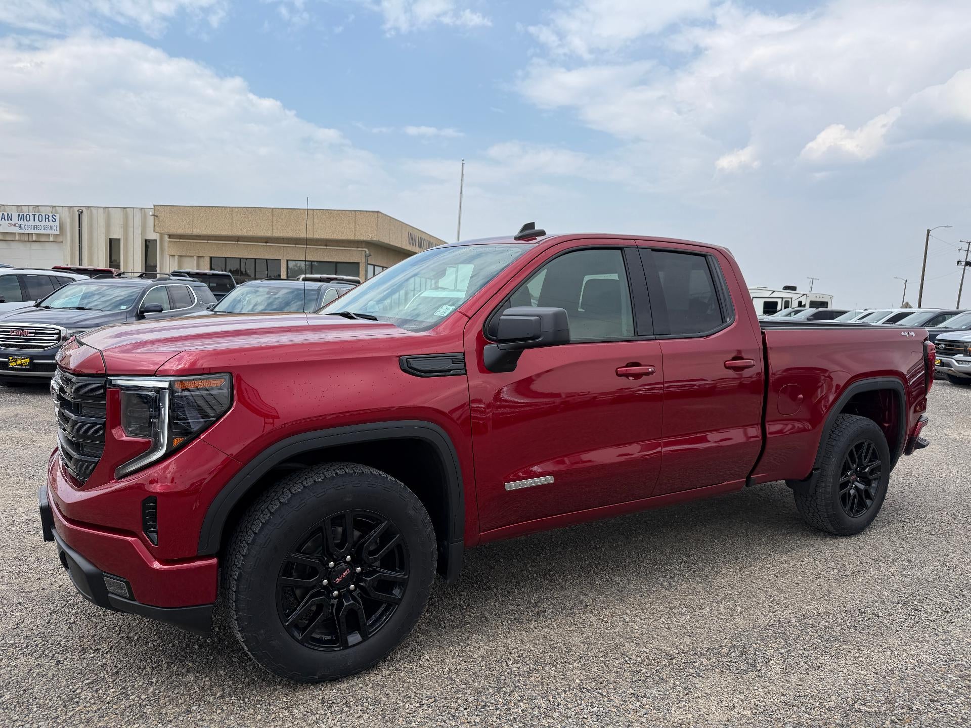 2023 GMC Sierra 1500 Elevation