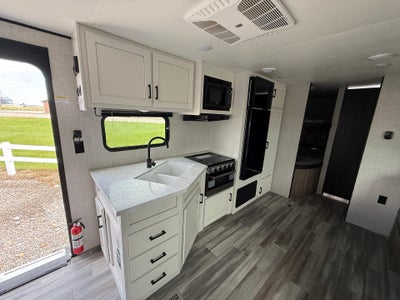2024 JAYCO JAY FLIGHT Base