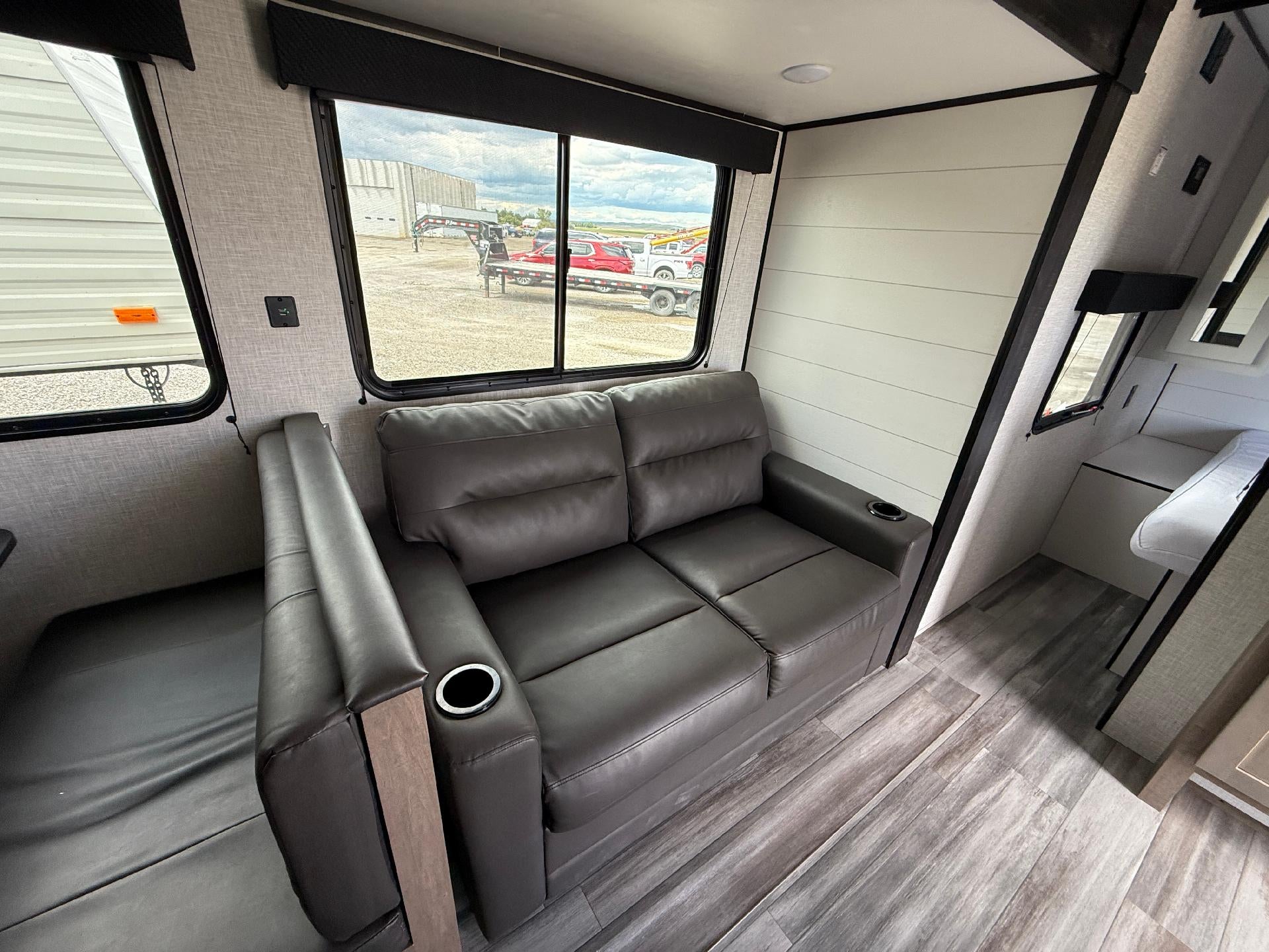 2024 JAYCO JAY FLIGHT Base