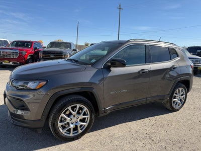 2024 Jeep Compass Latitude Lux