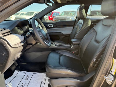 2024 Jeep Compass Latitude Lux