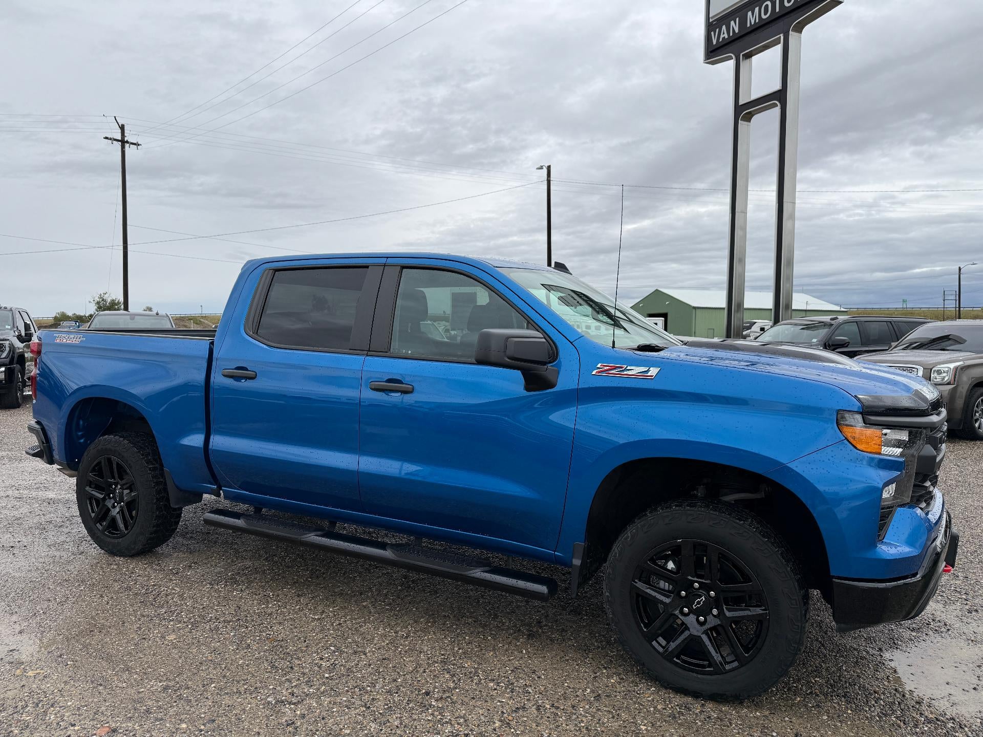 2022 Chevrolet Silverado 1500 Custom Trail Boss