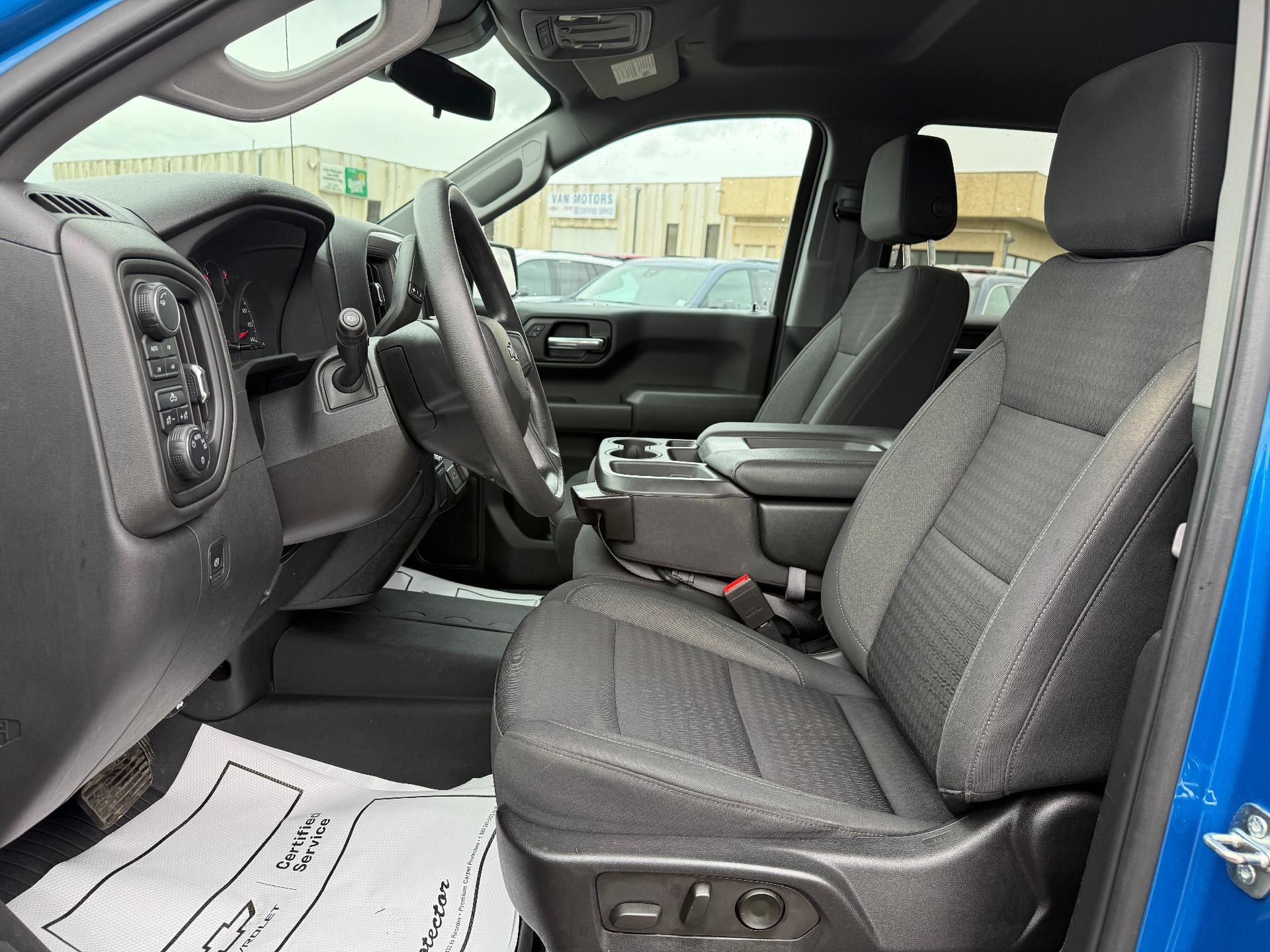 2022 Chevrolet Silverado 1500 Custom Trail Boss